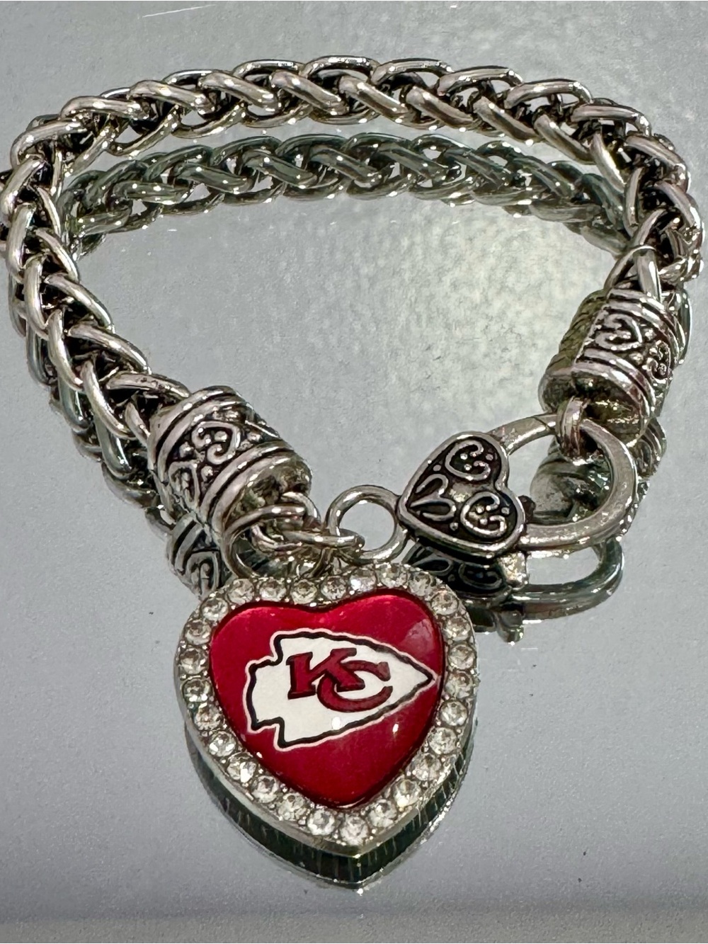 New Silver-Tone Red Heart Charm Bracelet with Kansas City Emblem